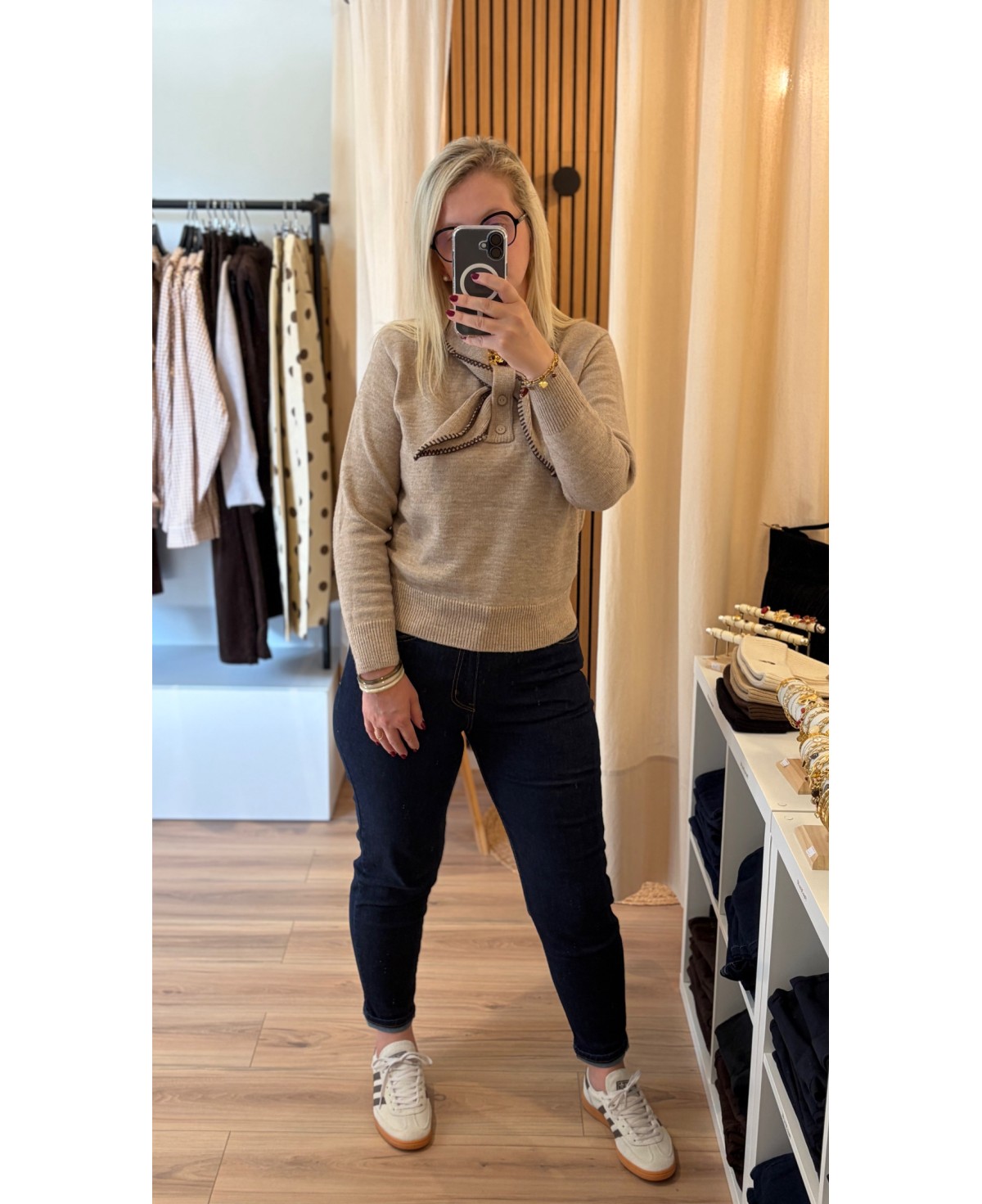 Pull Léa