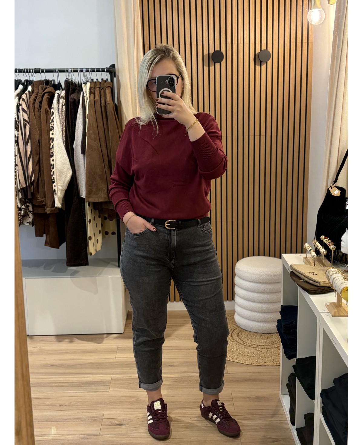 Jeans Mom
